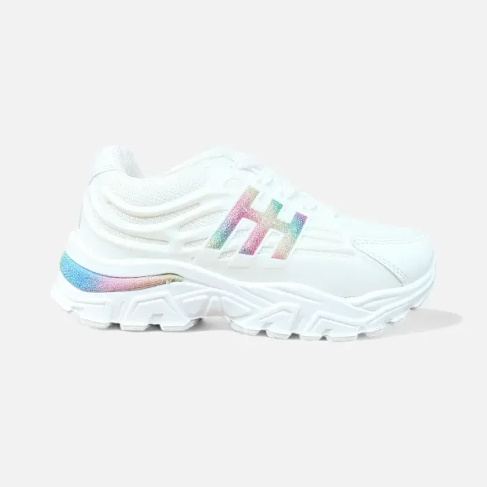 stylish women sneakers