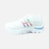 casual women shoes