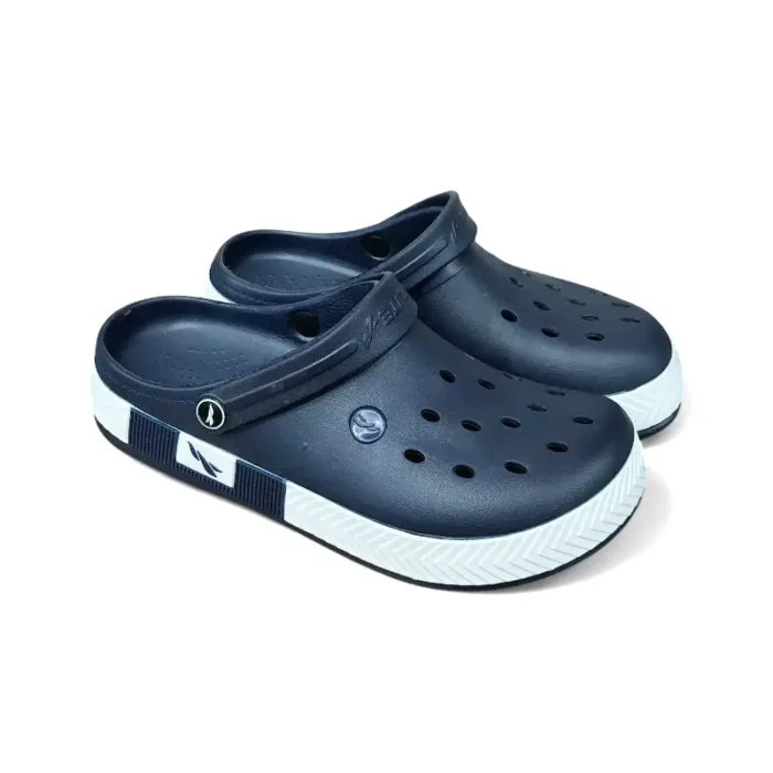 flite men crocs